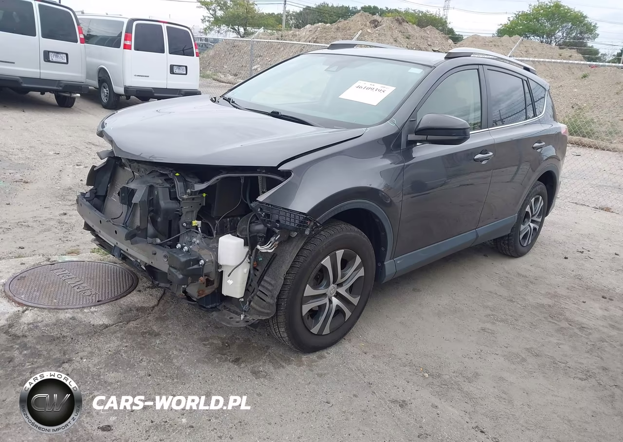 2017 Toyota Rav4 Le VIN:JTMBFREV9HJ709127 - 2