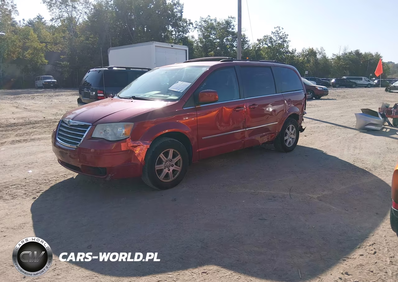 2010 Chrysler Town & Country Touring VIN:2A4RR5D18AR136827 - 2