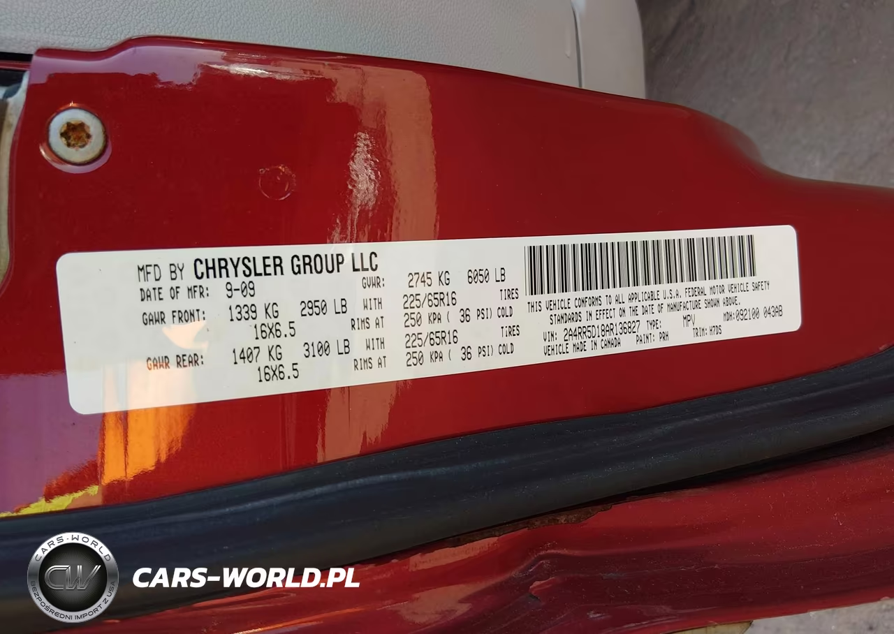 2010 Chrysler Town & Country Touring VIN:2A4RR5D18AR136827 - 9