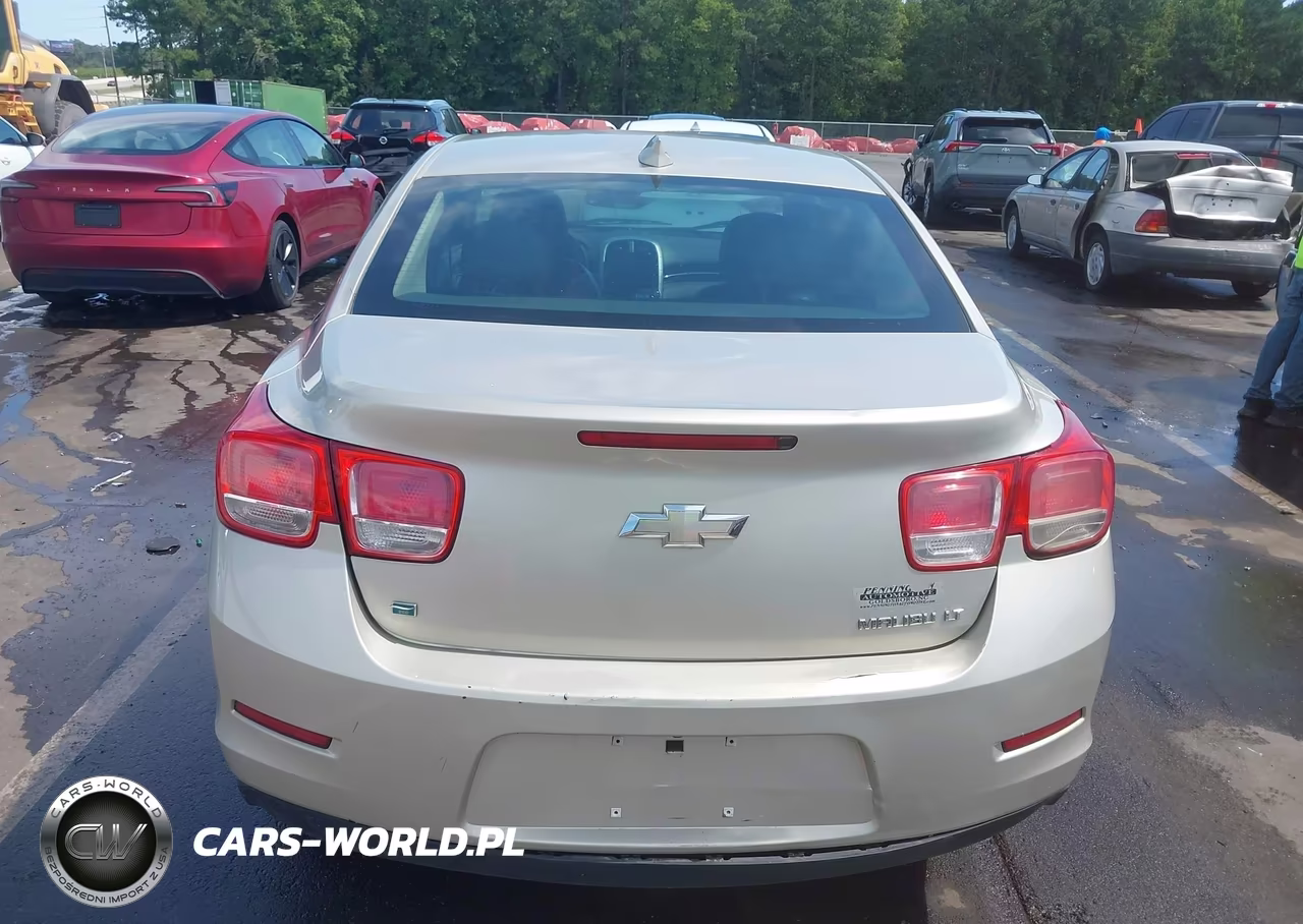 2015 Chevrolet Malibu 1Lt VIN:1G11C5SL9FF100242 - 16