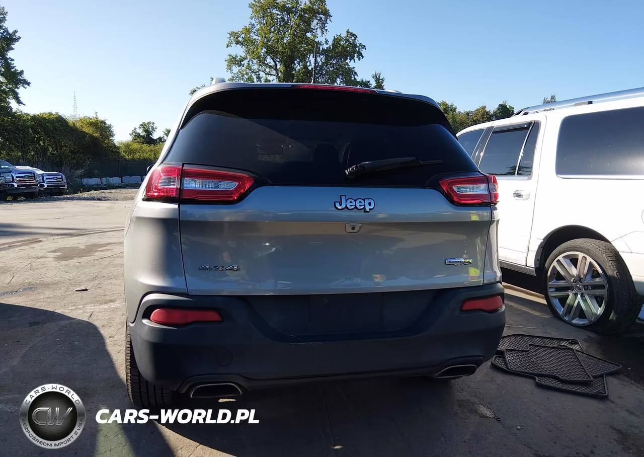 2016 Jeep Cherokee Latitude VIN:1C4PJMCS5GW221231 - 16