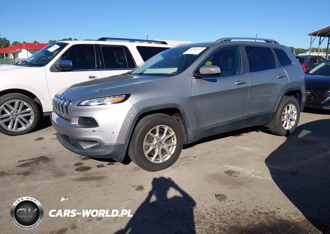 2016 Jeep Cherokee Latitude VIN:1C4PJMCS5GW221231 - 2