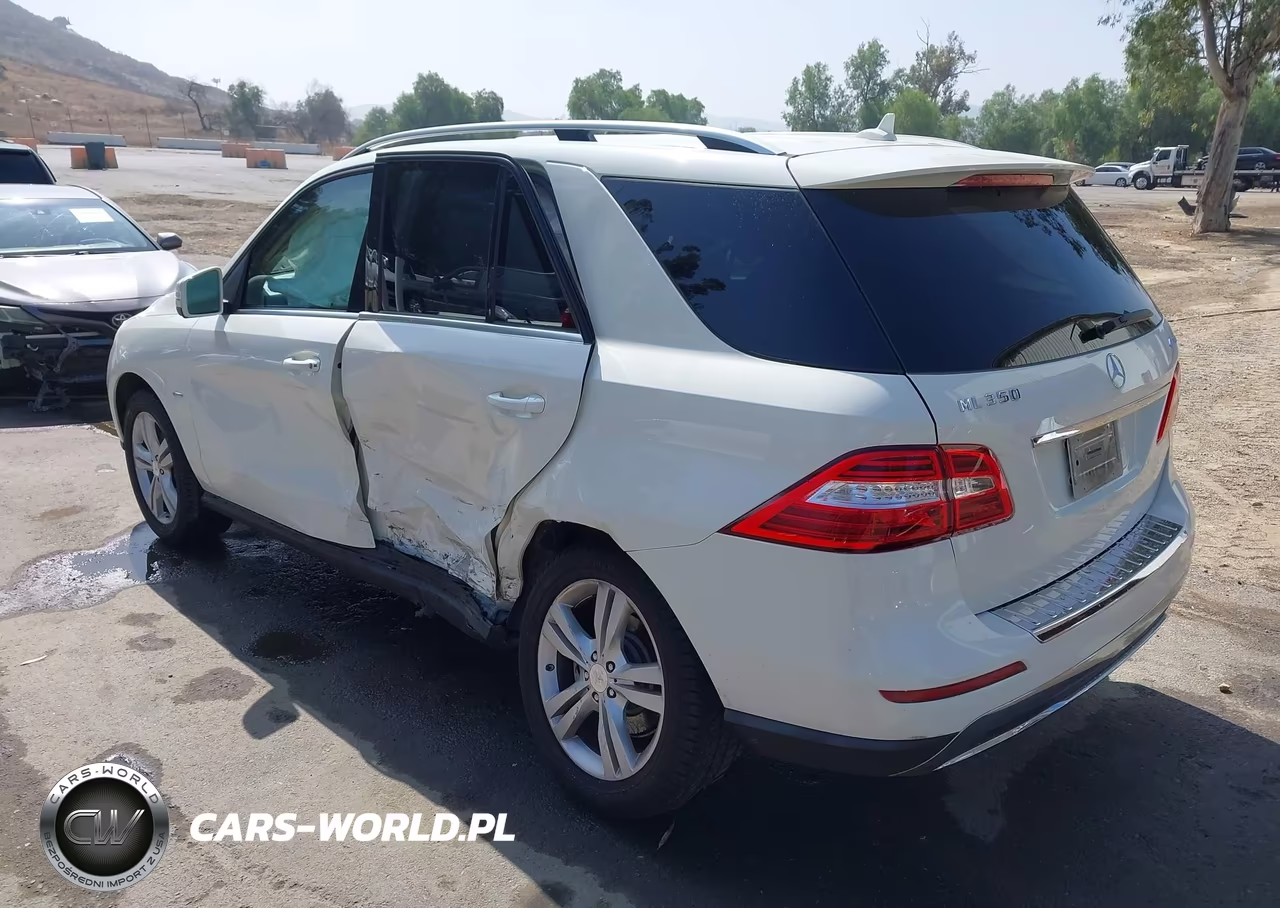 2012 Mercedes-Benz Ml 350 4Matic VIN:4JGDA5HB3CA005804 - 3
