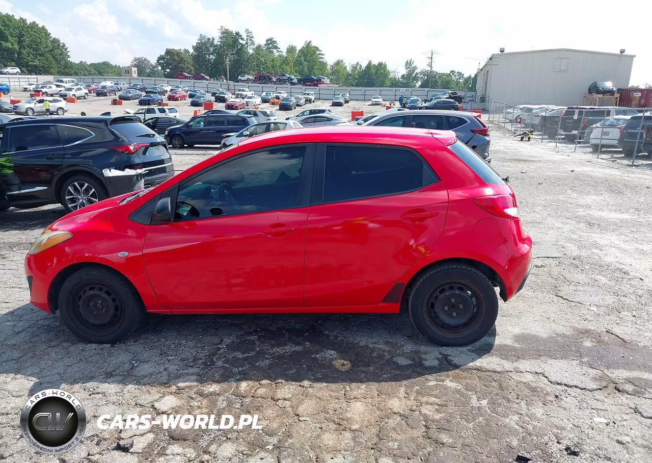 2014 Mazda Mazda2 Sport VIN:JM1DE1KY1E0178213 - 14