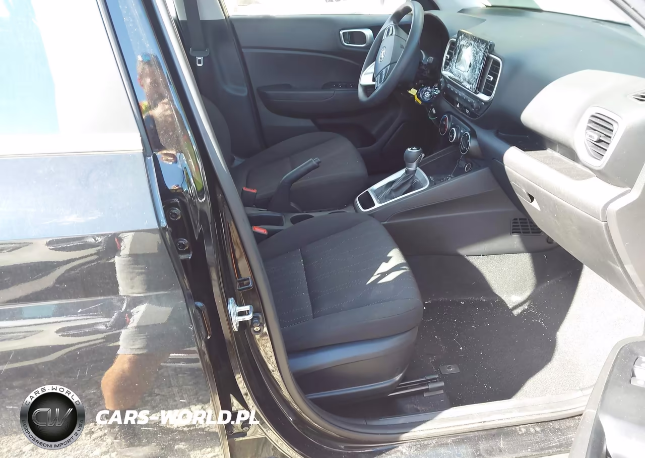 2021 Hyundai Venue Se VIN:KMHRB8A30MU100330 - 5