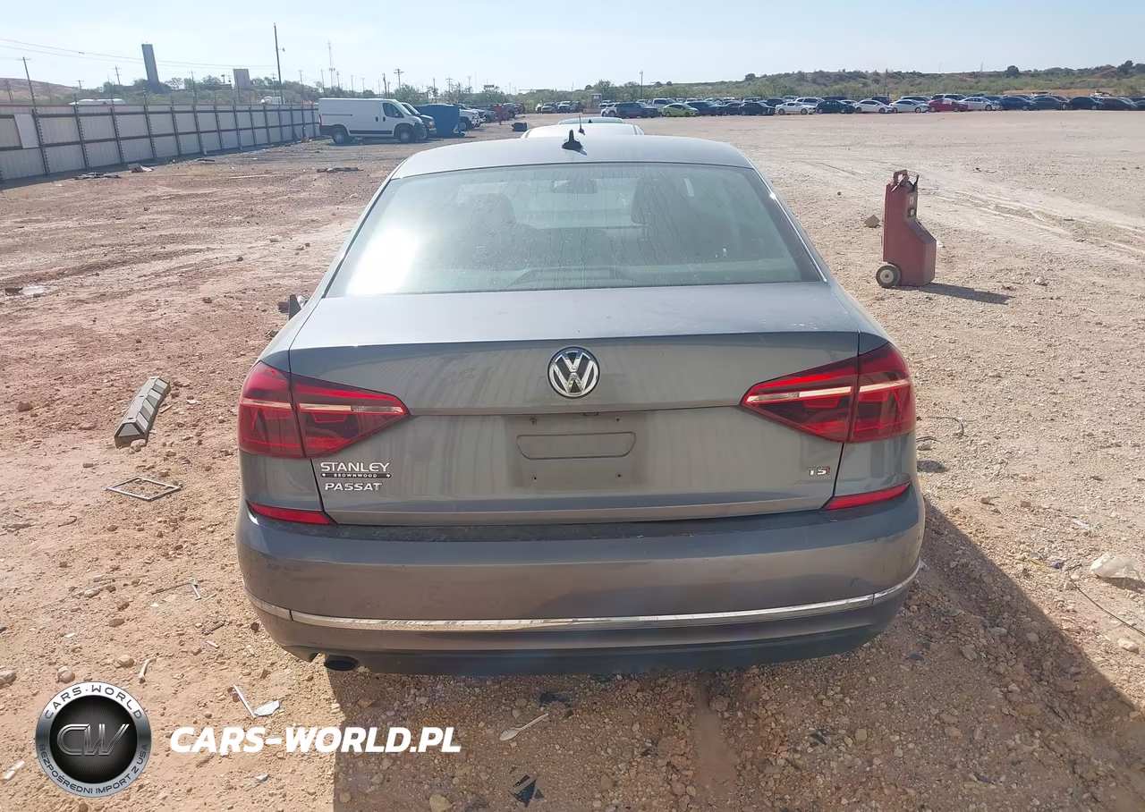 2019 Volkswagen Passat 2.0T Wolfsburg Edition VIN:1VWLA7A31KC009199 - 16
