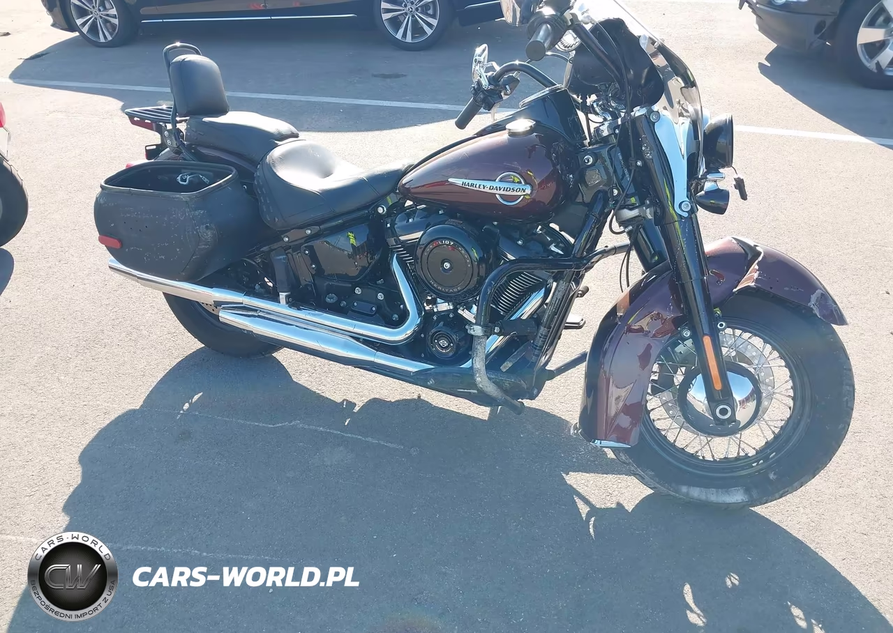 2018 Harley-Davidson Flhc Heritage Classic VIN:1HD1YAJ13JC031610 - 14