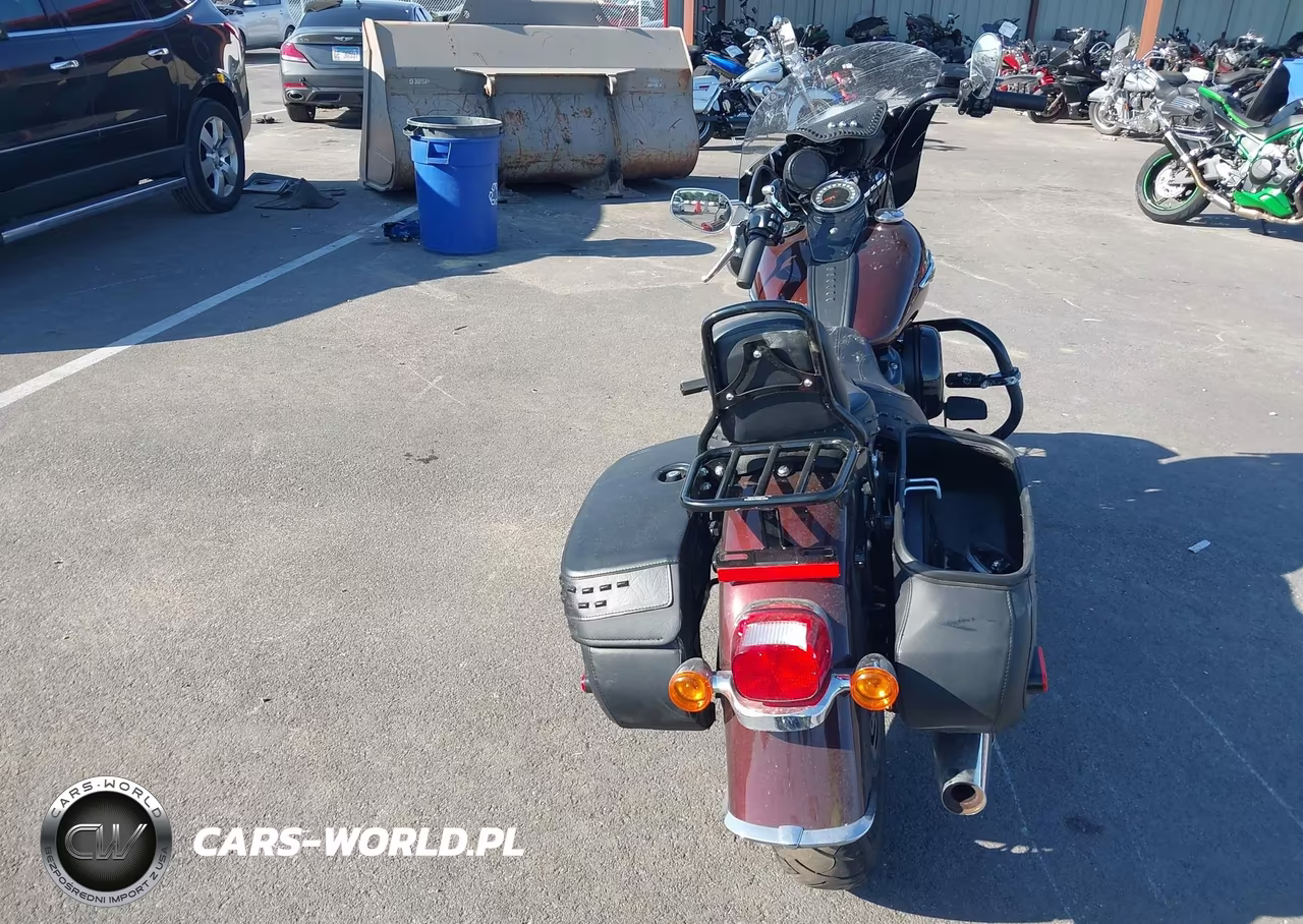 2018 Harley-Davidson Flhc Heritage Classic VIN:1HD1YAJ13JC031610 - 6