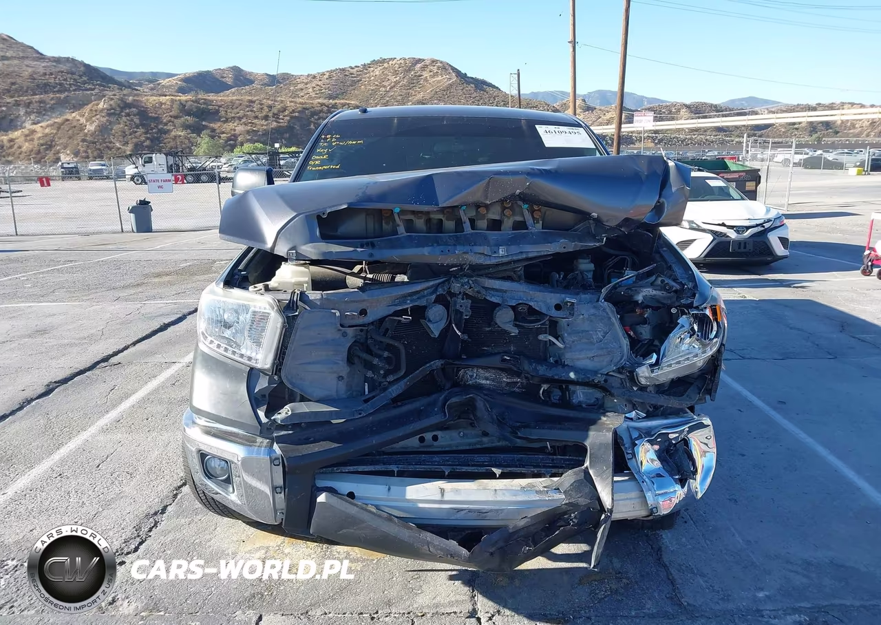 2017 Toyota Tundra Sr5 5.7L V8 VIN:5TFEY5F12HX212641 - 12