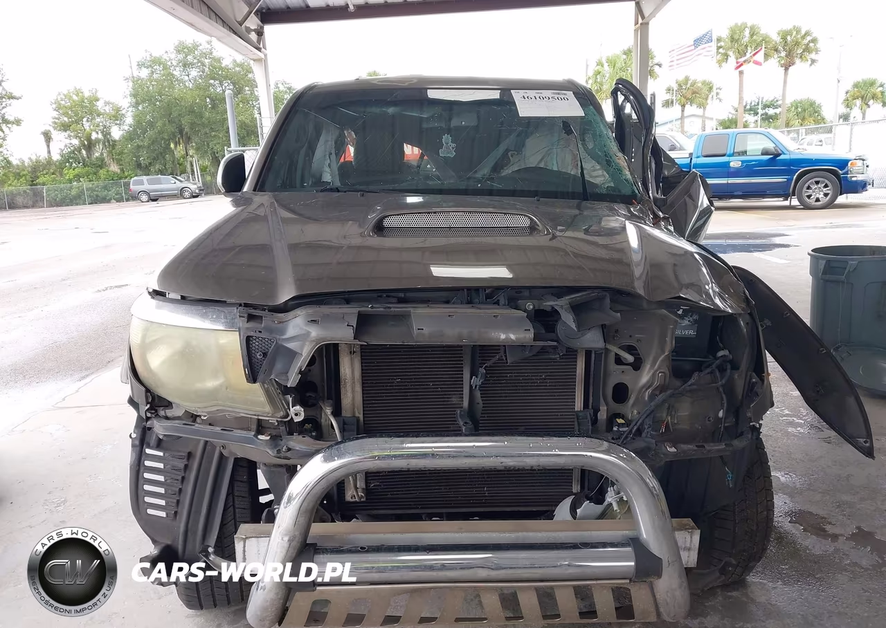 2010 Toyota Tacoma Prerunner V6 VIN:5TETU4GN6AZ717000 - 12
