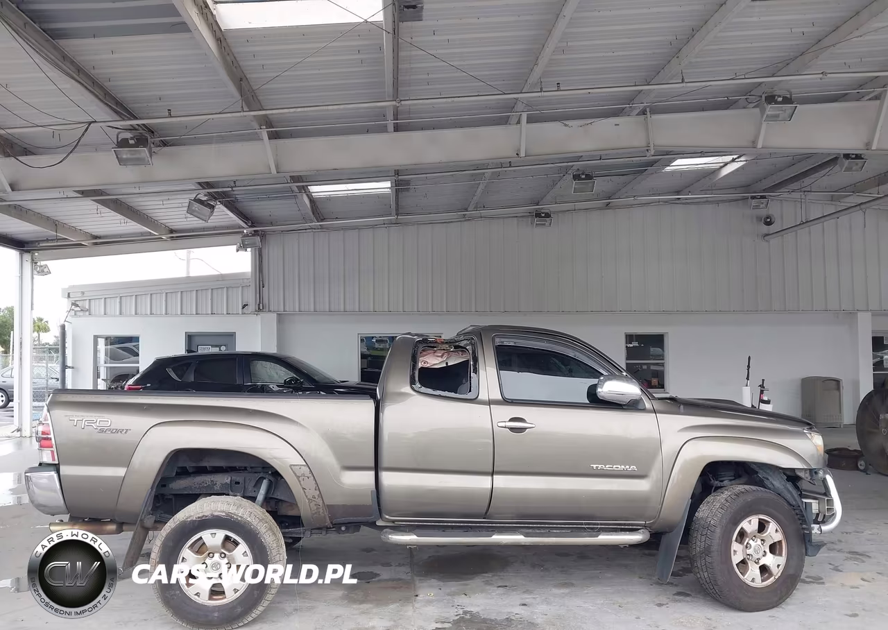 2010 Toyota Tacoma Prerunner V6 VIN:5TETU4GN6AZ717000 - 13