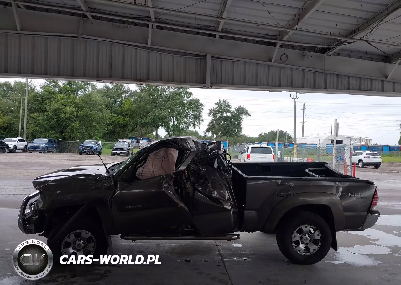 2010 Toyota Tacoma Prerunner V6 VIN:5TETU4GN6AZ717000 - 14