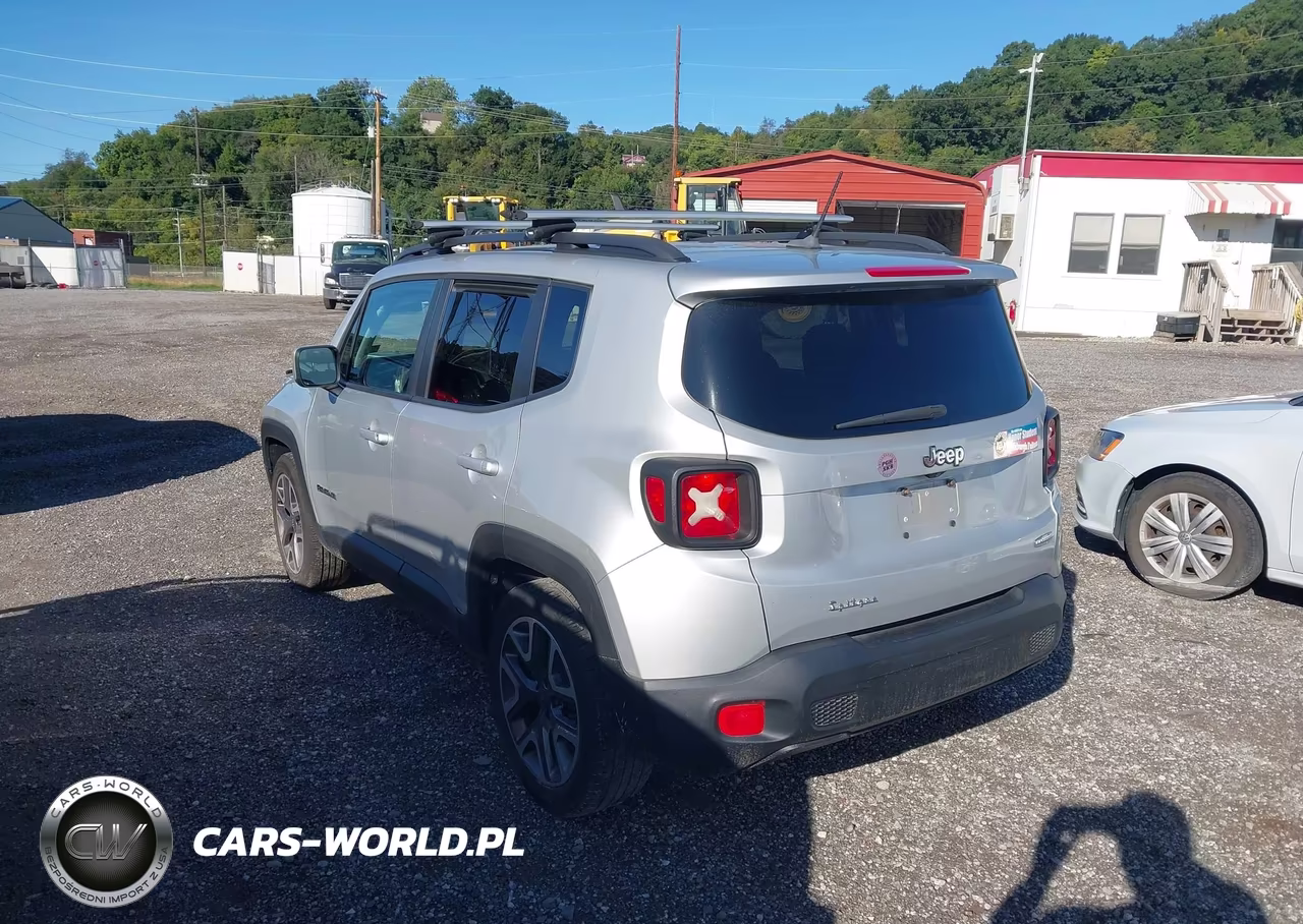 2015 Jeep Renegade Latitude VIN:ZACCJABT2FPB31487 - 3