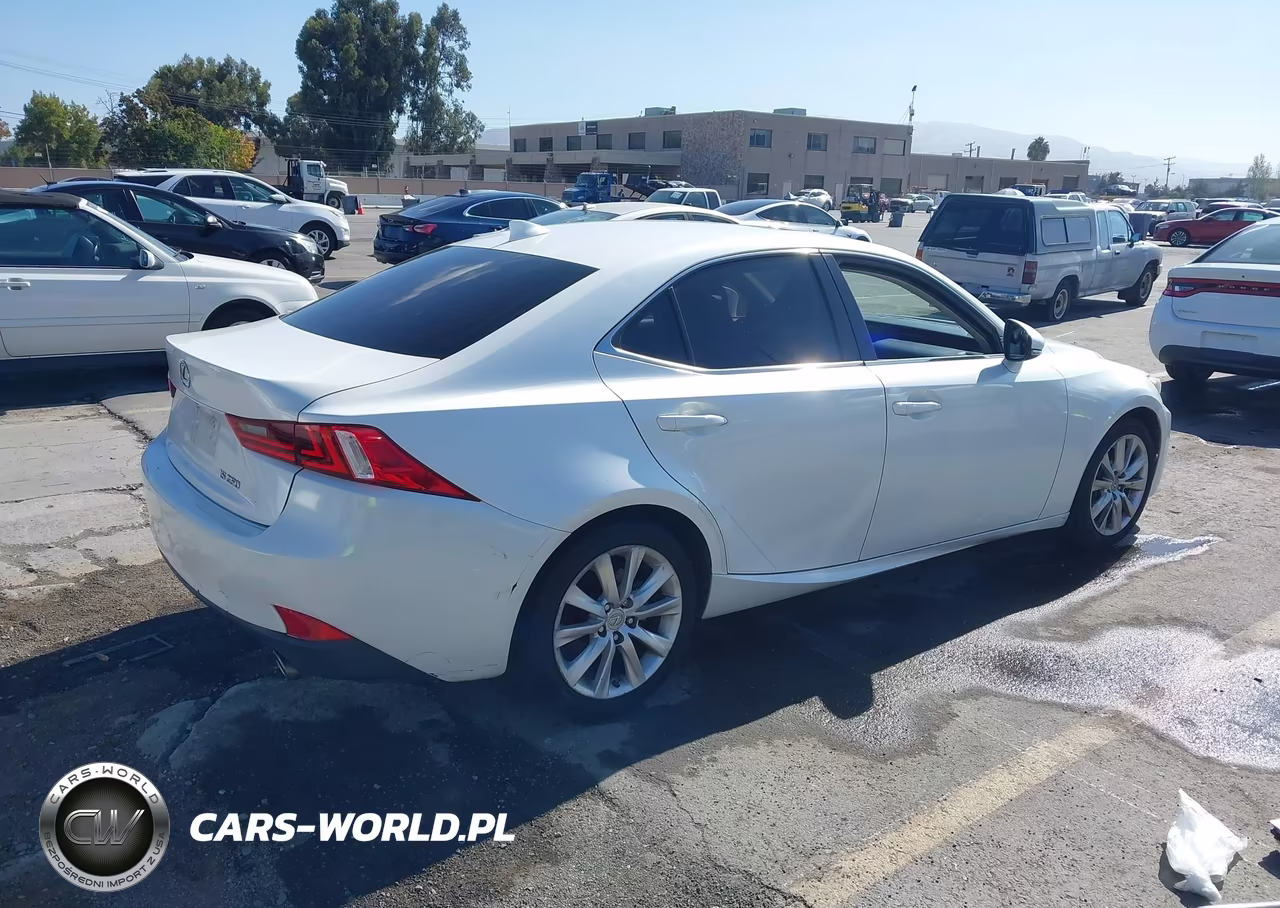 2015 Lexus Is 250 VIN:JTHBF1D27F5069187 - 4
