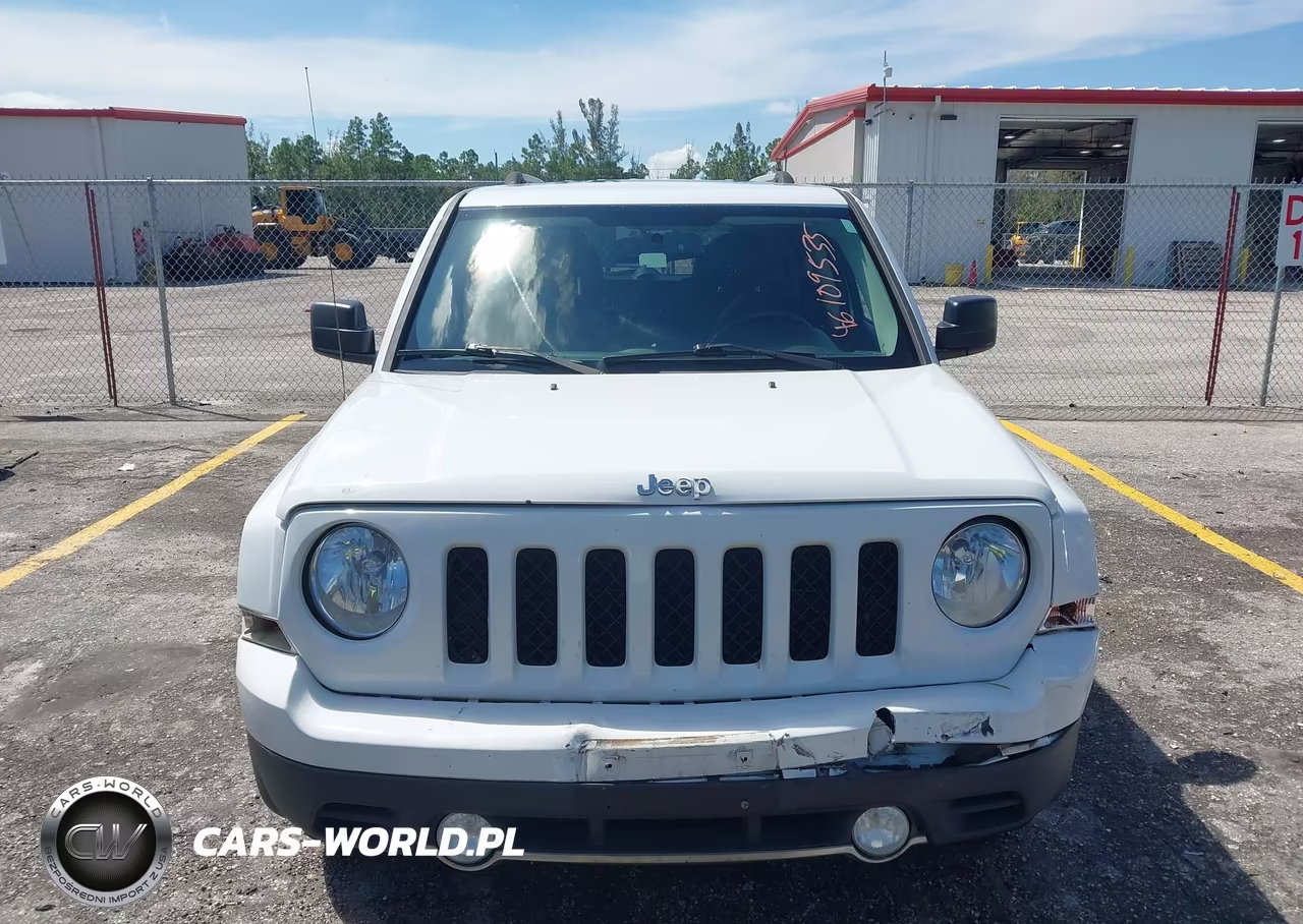 2016 Jeep Patriot High Altitude Edition VIN:1C4NJRFB3GD671309 - 12