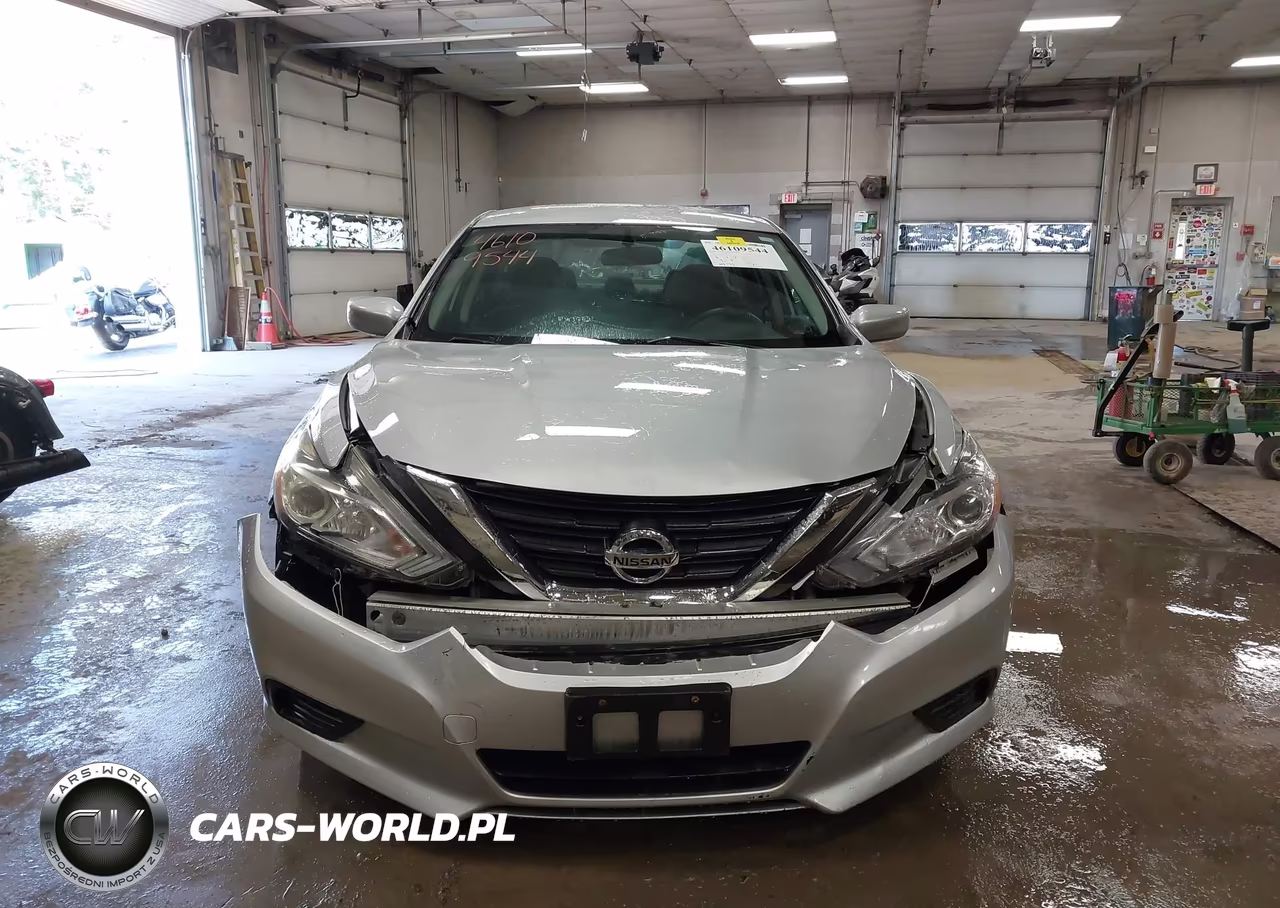 2017 Nissan Altima 2.5 S VIN:1N4AL3AP6HN355185 - 12