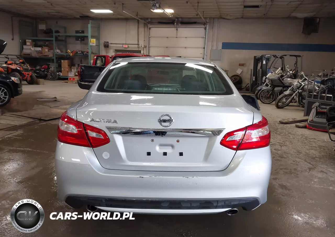 2017 Nissan Altima 2.5 S VIN:1N4AL3AP6HN355185 - 16