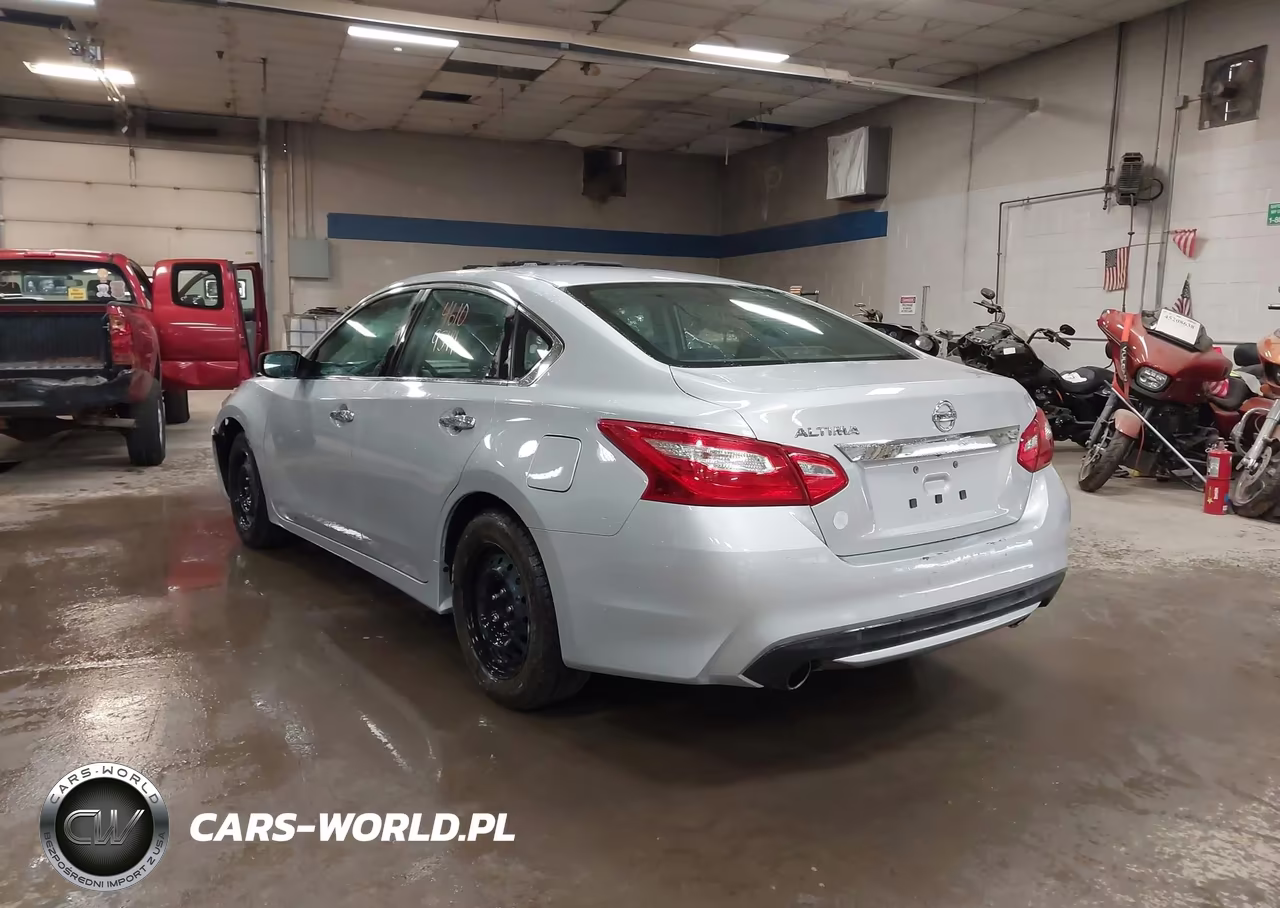2017 Nissan Altima 2.5 S VIN:1N4AL3AP6HN355185 - 3