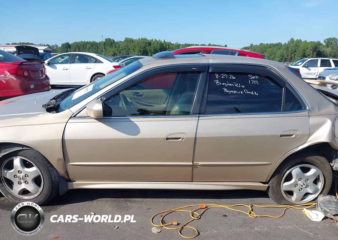 2002 Honda Accord 3.0 Ex VIN:1HGCG16532A043702 - 14
