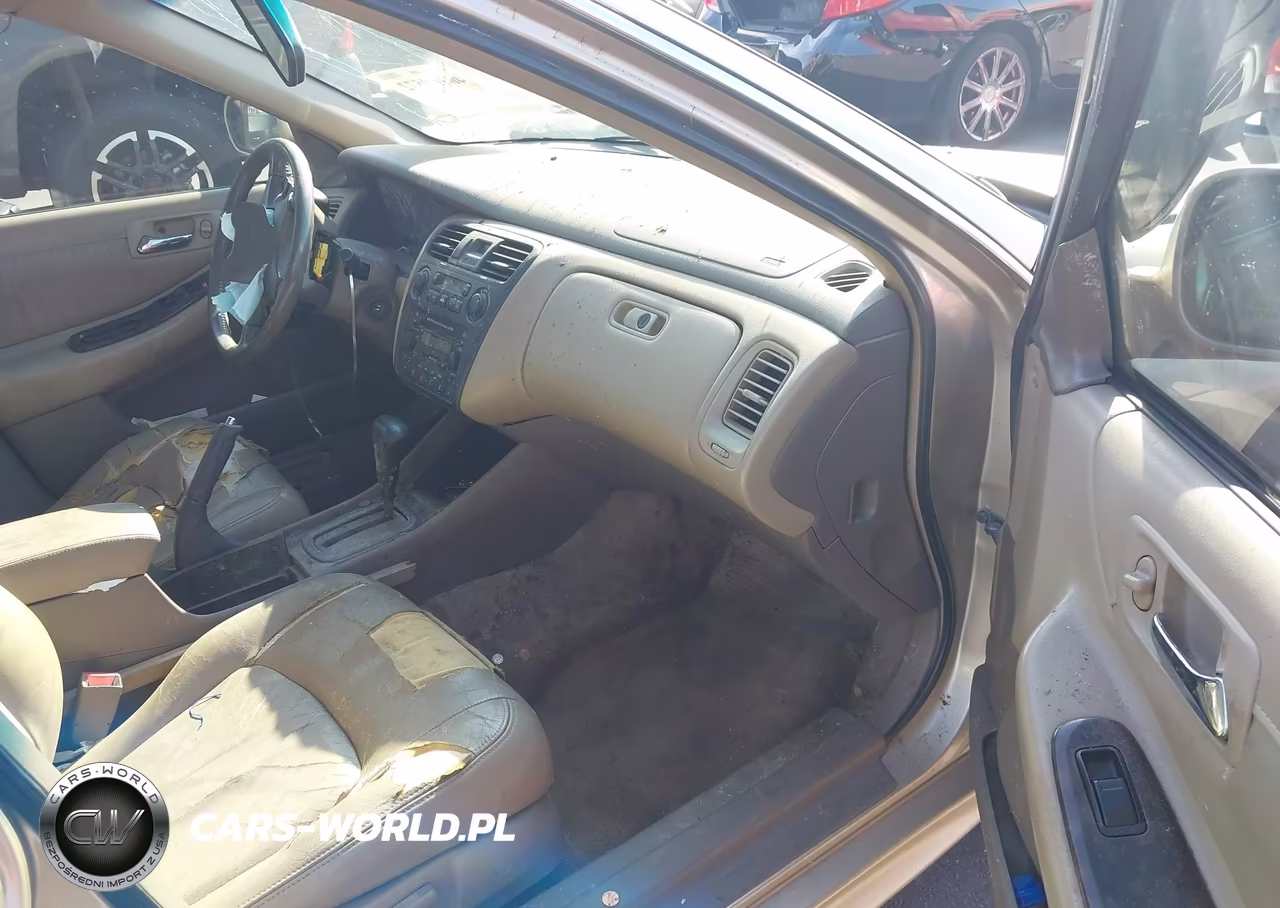 2002 Honda Accord 3.0 Ex VIN:1HGCG16532A043702 - 5