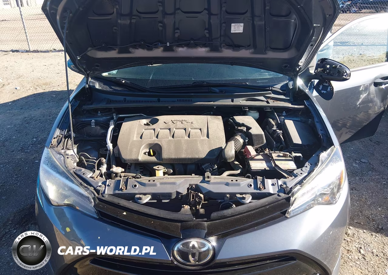 2017 Toyota Corolla Le VIN:2T1BURHE7HC947815 - 10
