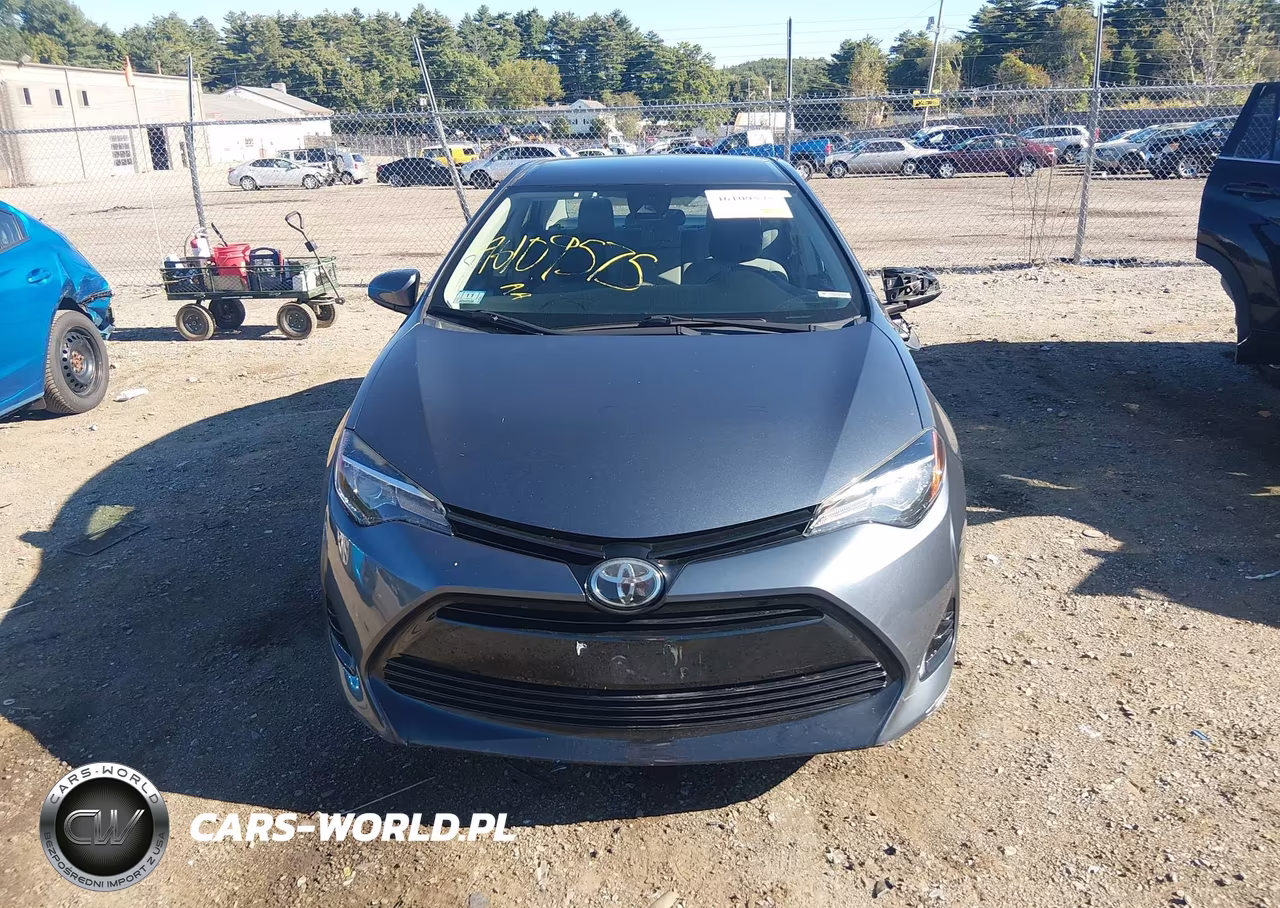 2017 Toyota Corolla Le VIN:2T1BURHE7HC947815 - 12