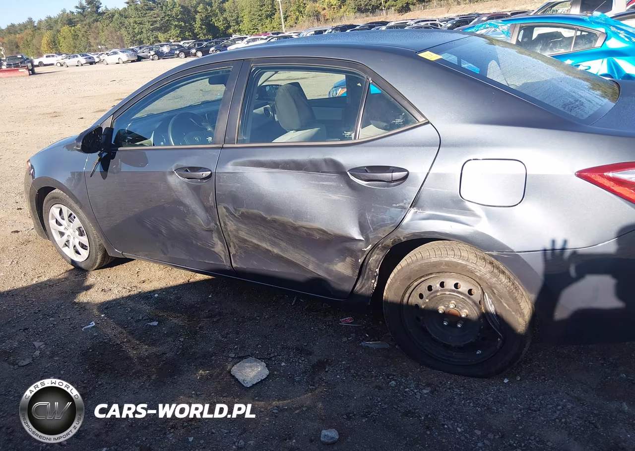 2017 Toyota Corolla Le VIN:2T1BURHE7HC947815 - 6