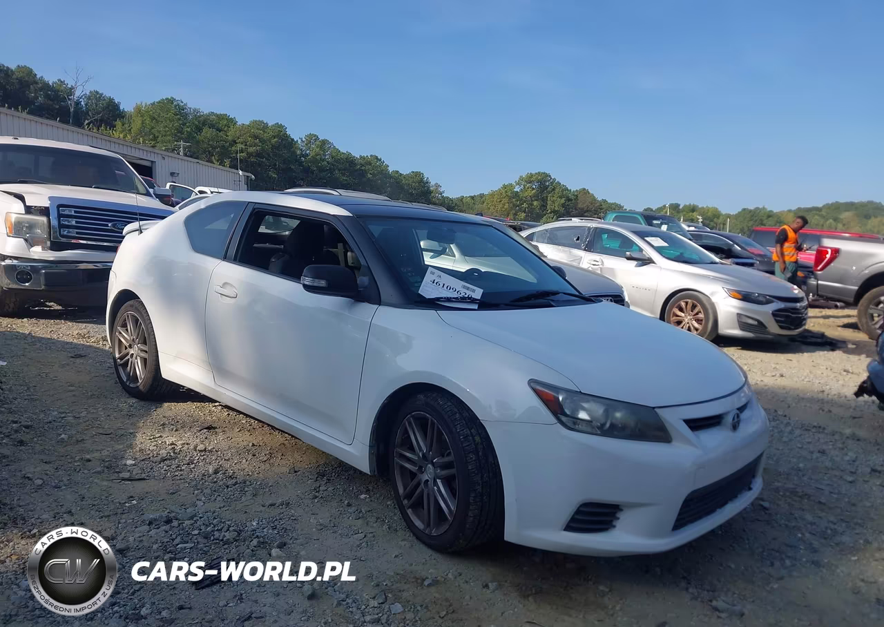 2011 Scion Tc VIN:JTKJF5C77B3015694 - 1