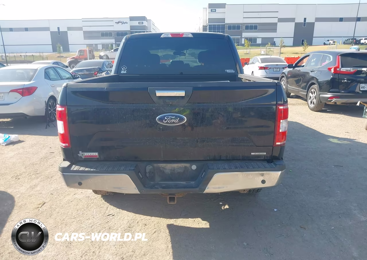 2018 Ford F-150 Xlt VIN:1FTEW1EG3JFA05675 - 17