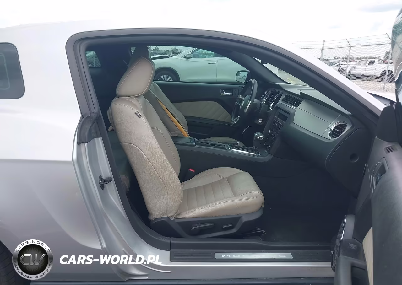 2012 Ford Mustang V6 Premium VIN:1ZVBP8AM4C5220718 - 5