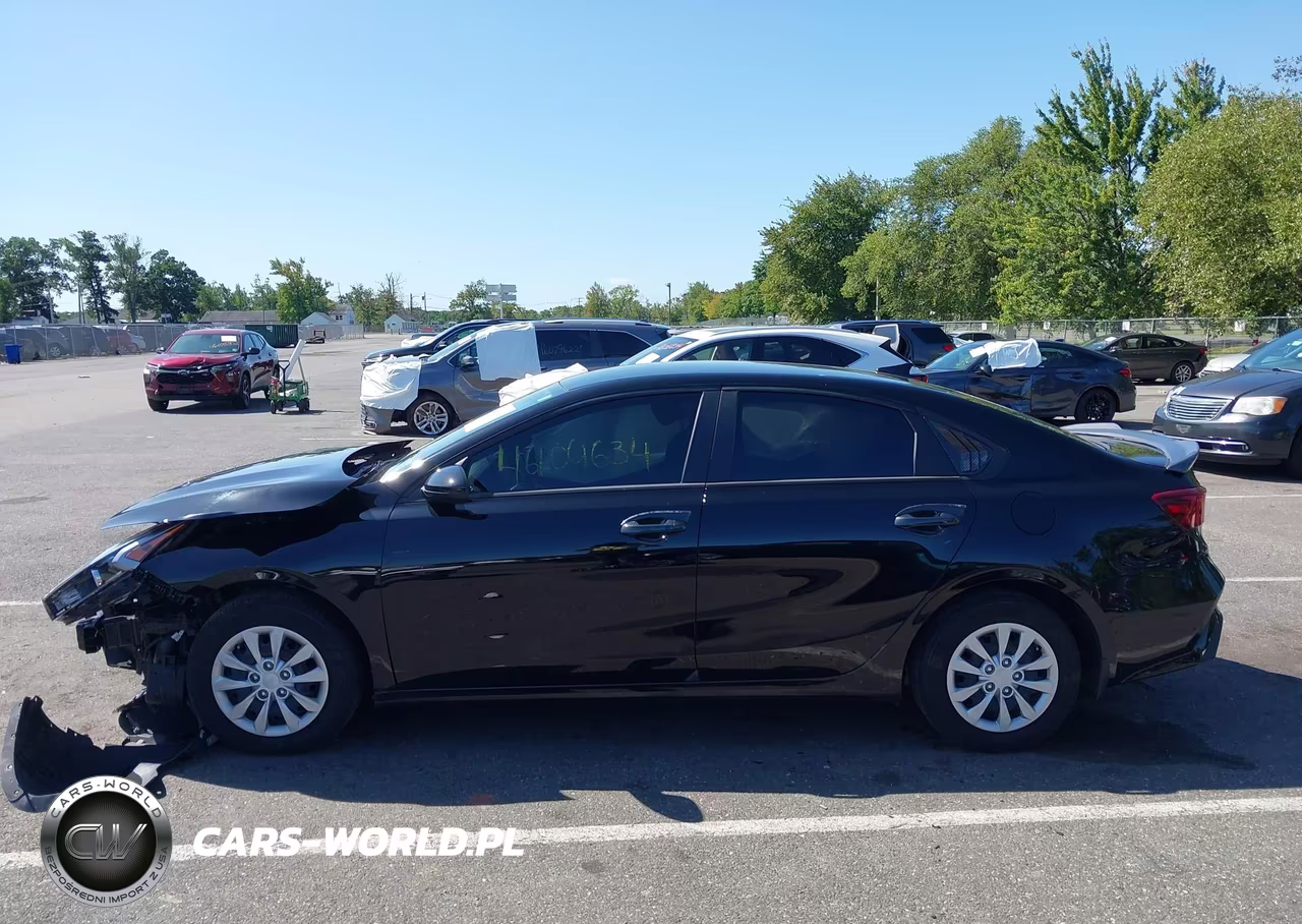 2024 Kia Forte Lx VIN:3KPF24AD1RE811923 - 14