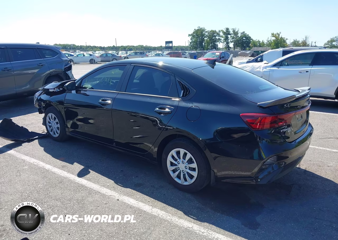 2024 Kia Forte Lx VIN:3KPF24AD1RE811923 - 3