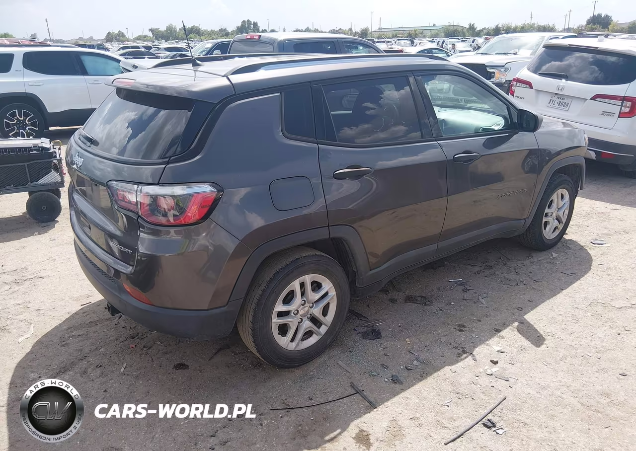 2018 Jeep Compass Sport Fwd VIN:3C4NJCAB3JT123333 - 4