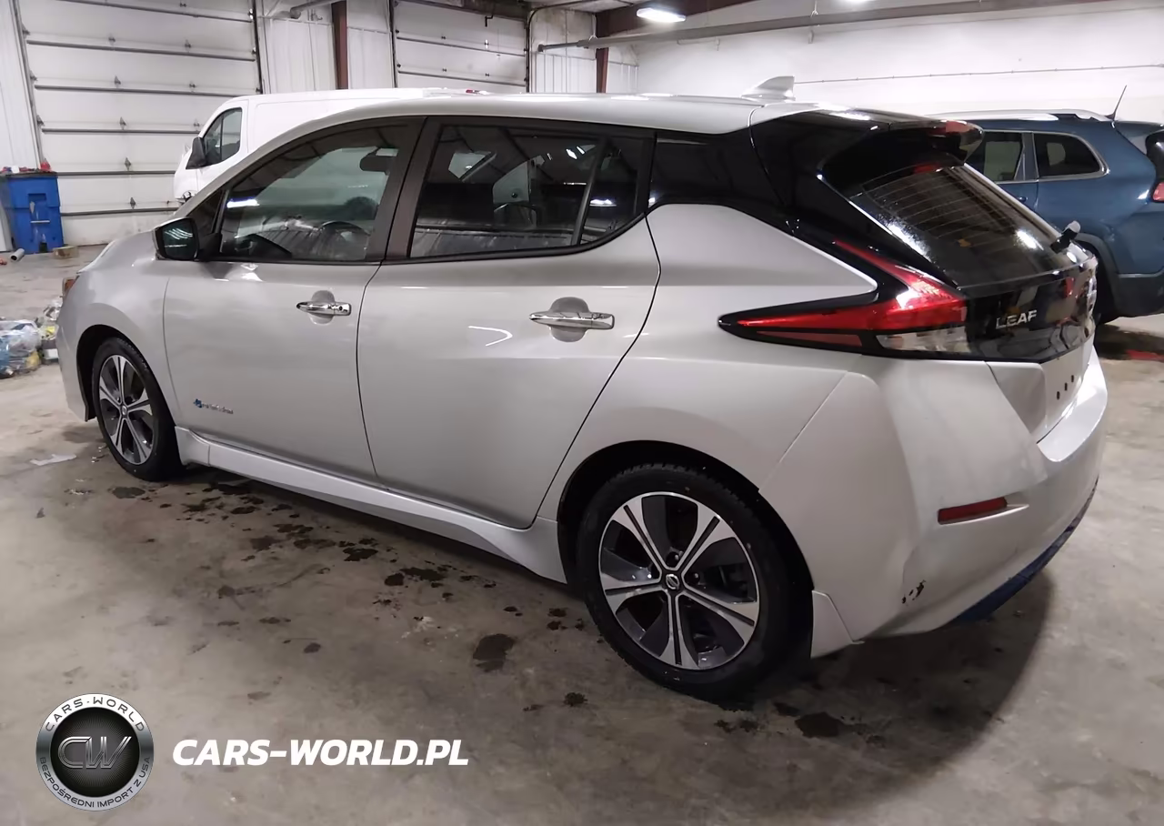 2018 Nissan Leaf Sv VIN:1N4AZ1CP0JC303407 - 3