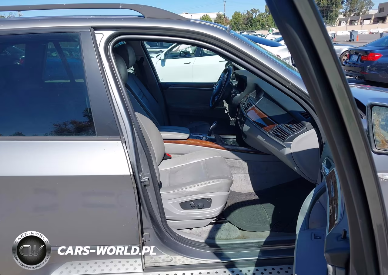 2008 BMW X5 3.0Si VIN:5UXFE43548L003387 - 5