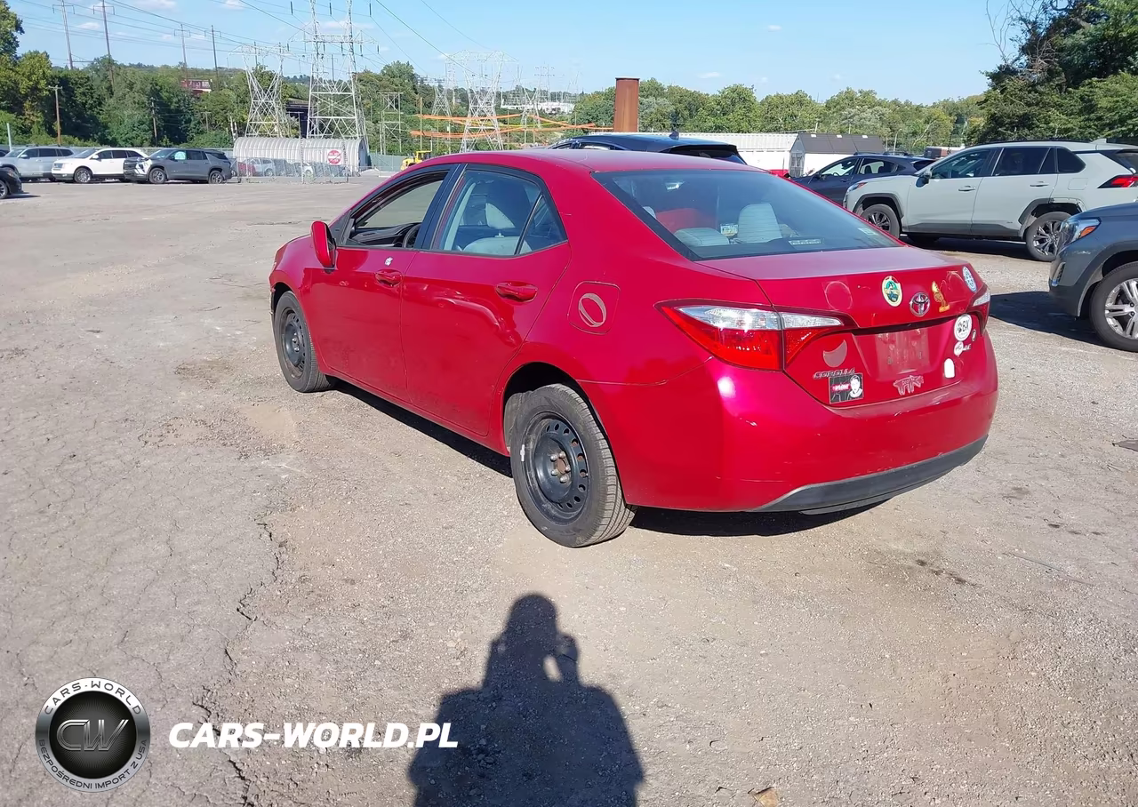 2016 Toyota Corolla Le VIN:2T1BURHE2GC649199 - 3
