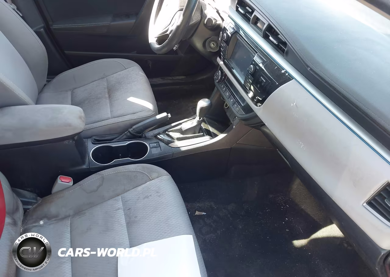 2016 Toyota Corolla Le VIN:2T1BURHE2GC649199 - 5