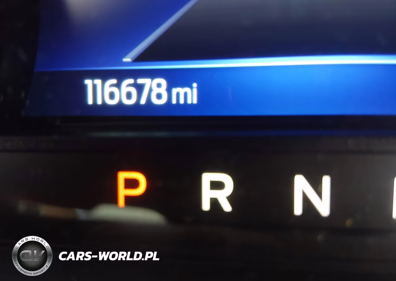 2020 Ford Explorer Xlt VIN:1FMSK8DH4LGC41715 - 15