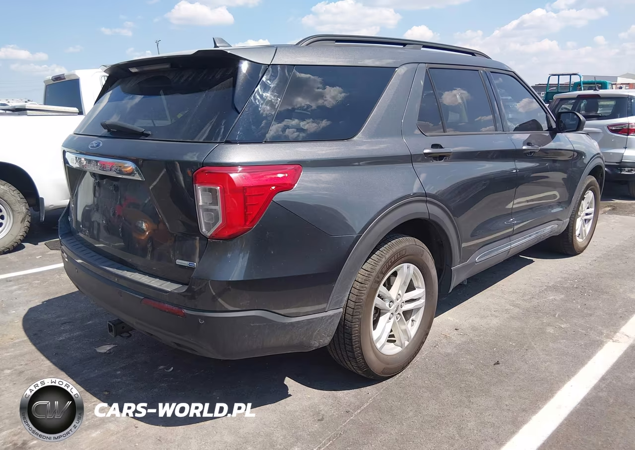2020 Ford Explorer Xlt VIN:1FMSK8DH4LGC41715 - 4