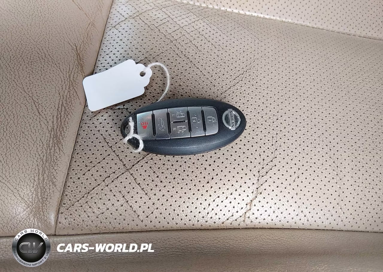 2013 Nissan Quest Le VIN:JN8AE2KP1D9070043 - 11