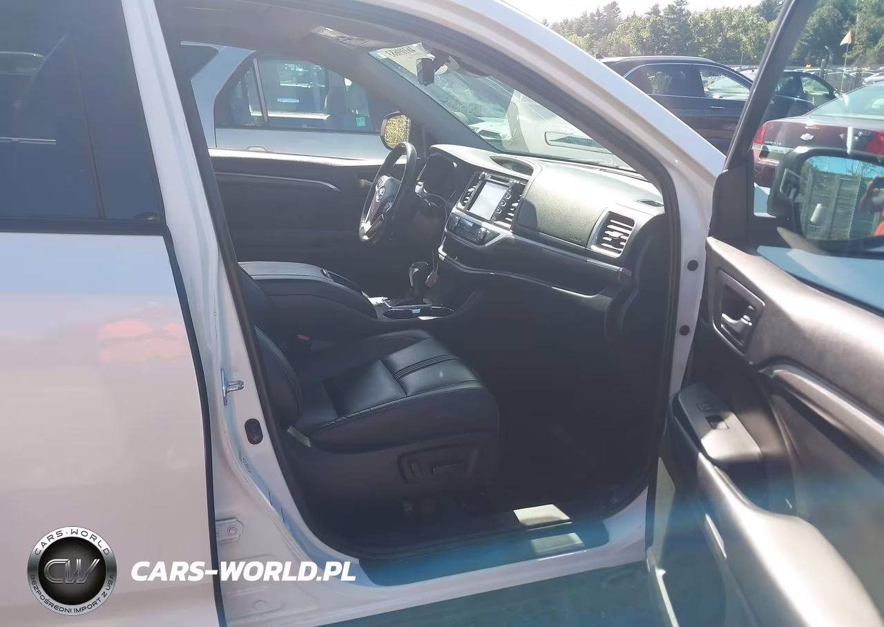 2019 Toyota Highlander Se VIN:5TDJZRFH8KS981996 - 5