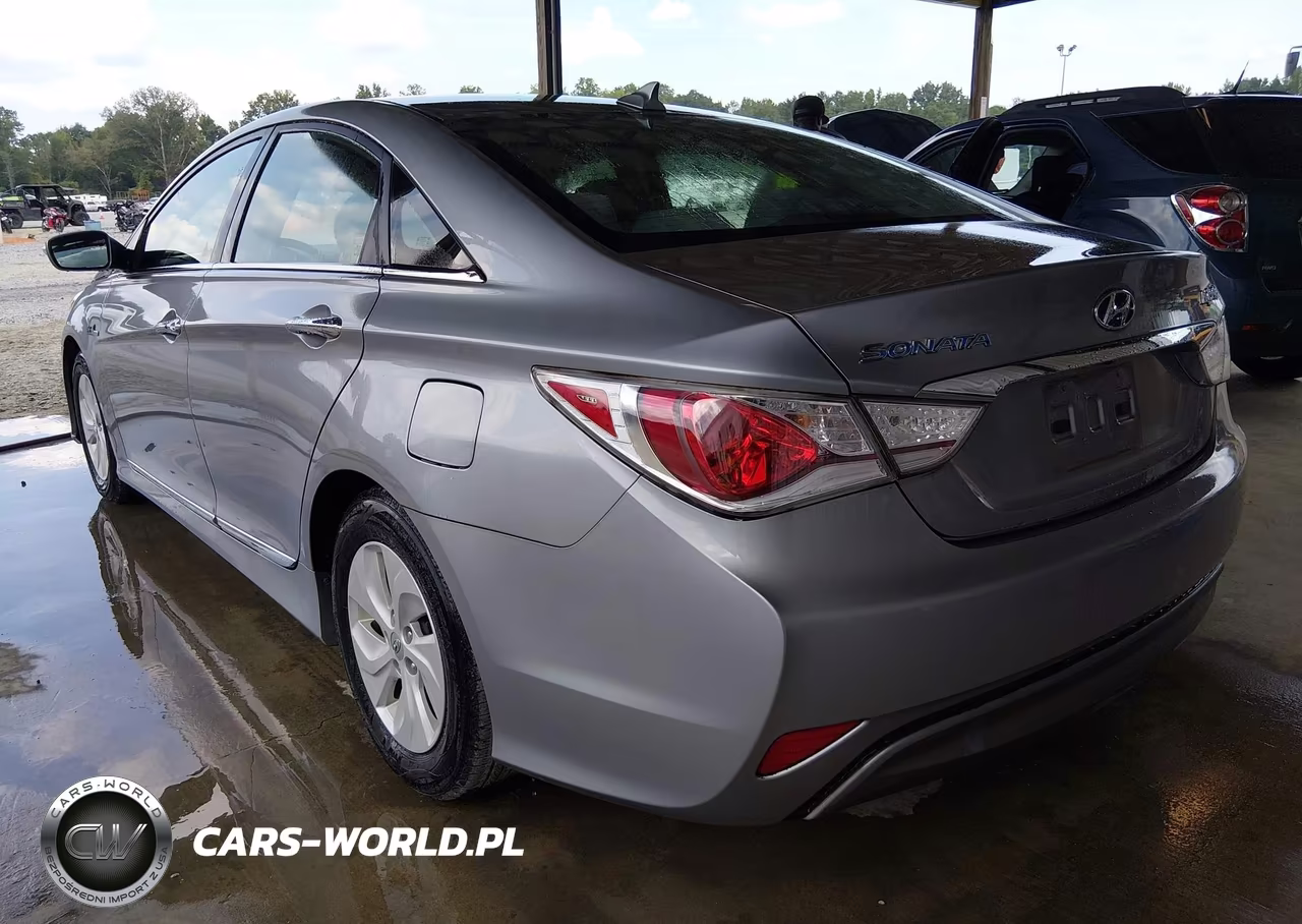 2014 Hyundai Sonata Hybrid VIN:KMHEC4A47EA112782 - 3