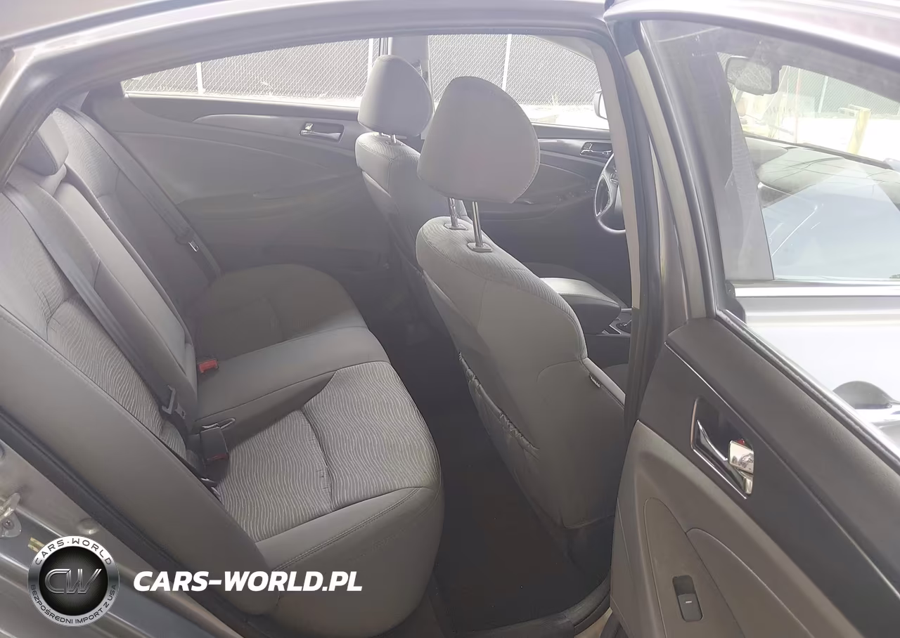 2014 Hyundai Sonata Hybrid VIN:KMHEC4A47EA112782 - 8