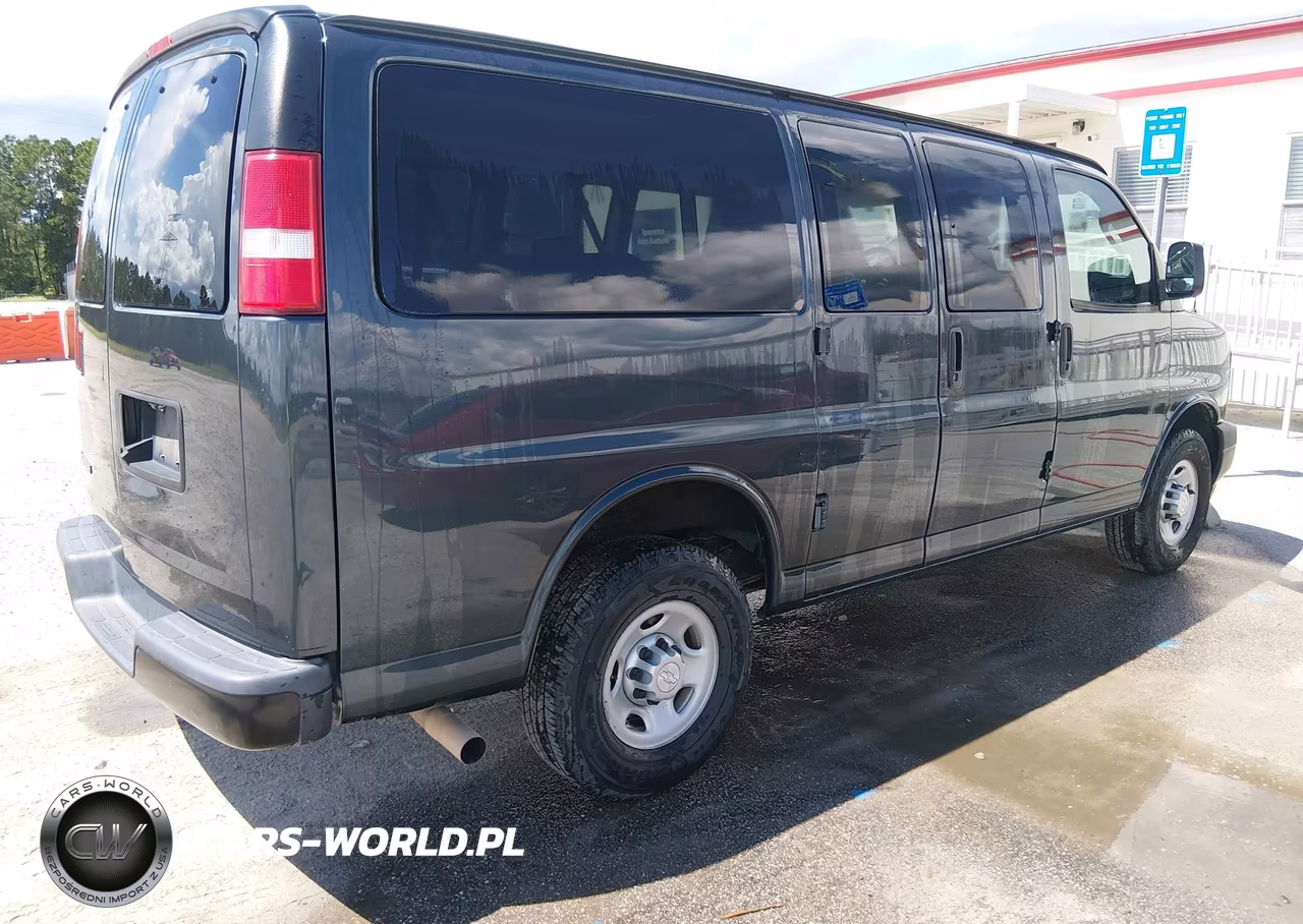 2017 Chevrolet Express 2500 Ls VIN:1GNWGEFG2H1264258 - 4