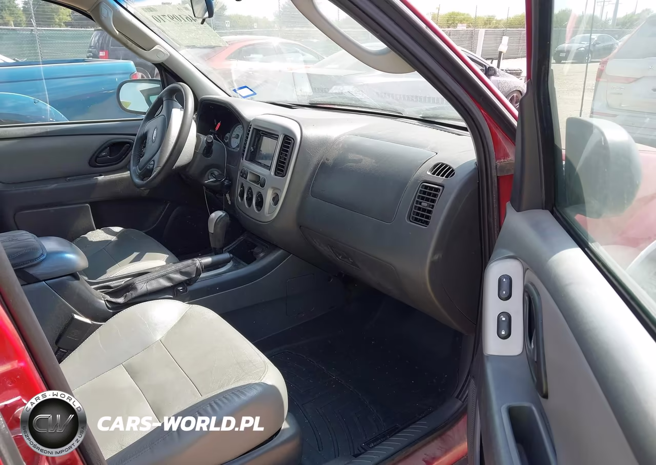 2005 Ford Escape Xlt VIN:1FMCU93105KD87554 - 5