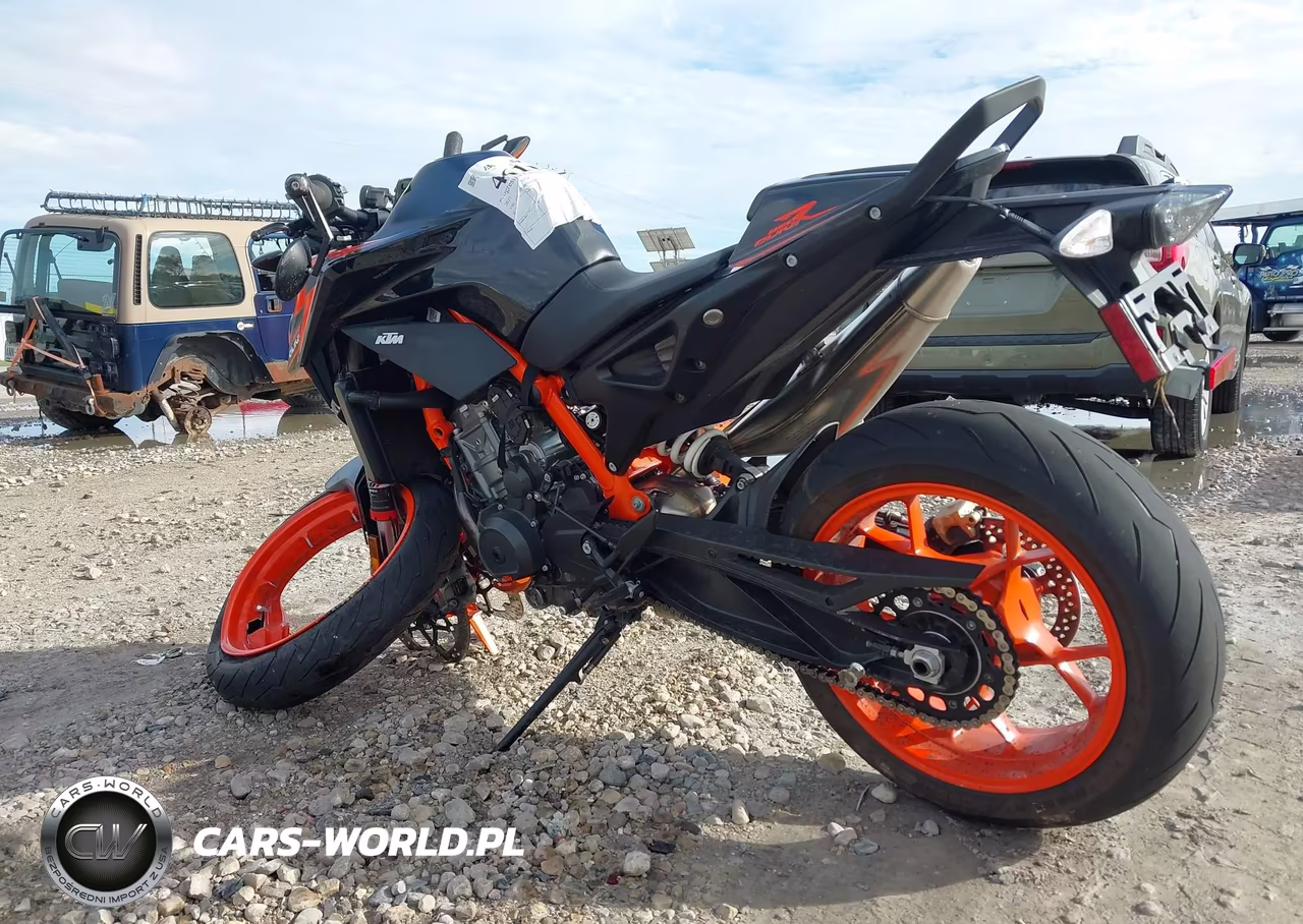 2023 Ktm 890 Duke R VIN:VBKTU9409PM849433 - 3