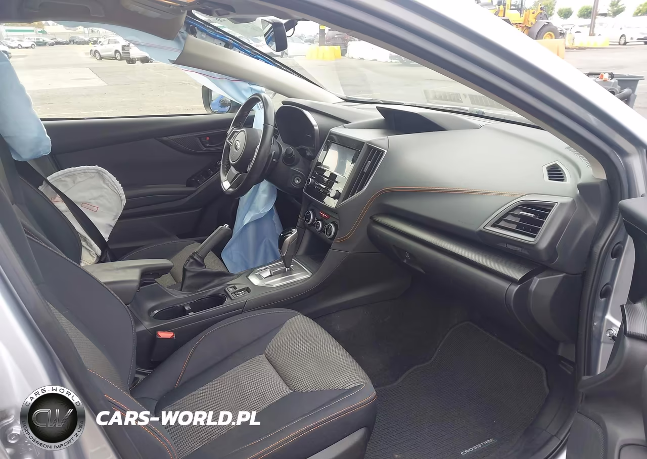 2020 Subaru Crosstrek Premium VIN:JF2GTAPCXLH240367 - 5