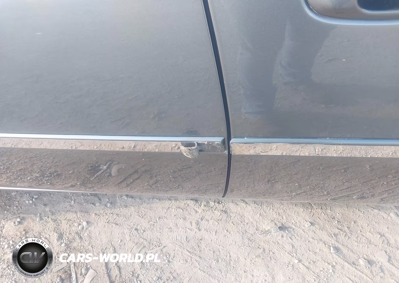 2005 Cadillac Deville Livery VIN:1G6KD54Y15U247718 - 16
