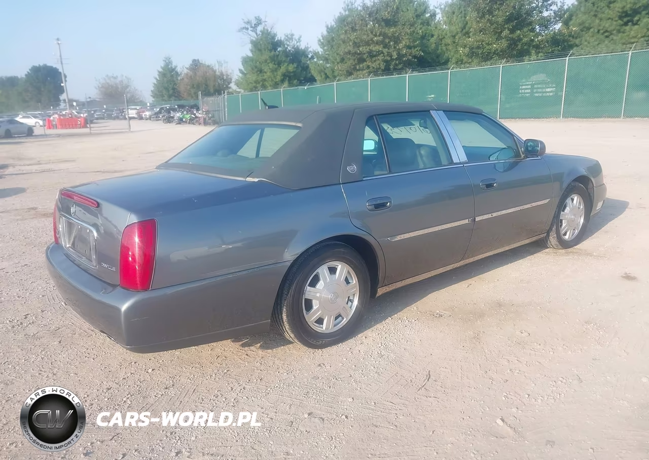 2005 Cadillac Deville Livery VIN:1G6KD54Y15U247718 - 4