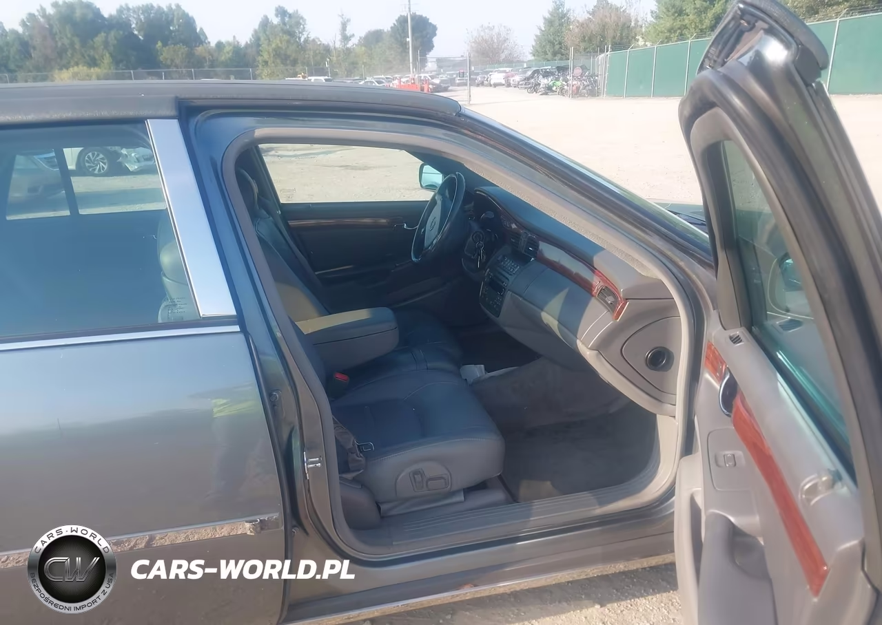 2005 Cadillac Deville Livery VIN:1G6KD54Y15U247718 - 5
